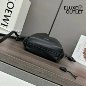 Mini Flamenco Clutch aus Nappaleder in Schwarz 18cm