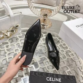 Suzy Pointy Toe Ballerina aus Patentkalbsleder