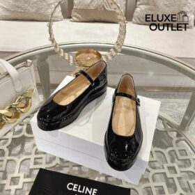 Clara wedge mary-jane ballerina aus patentkalbsleder