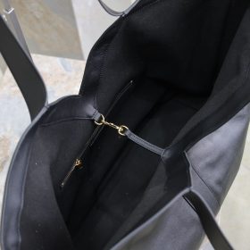 Y TOTE IN LEATHER