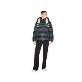 Nylon Pufferjacke