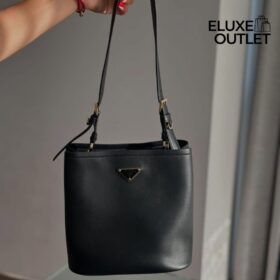 Die schwarze Ledertasche 22.5cm