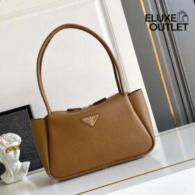 Lederschultertasche in Karamell 16cm