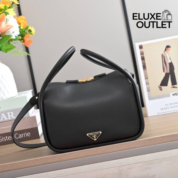 Darling Lederhandtasche in Schwarz 18cm