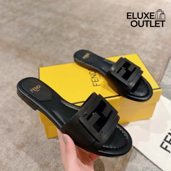 Flip-Flops aus schwarzem Leder