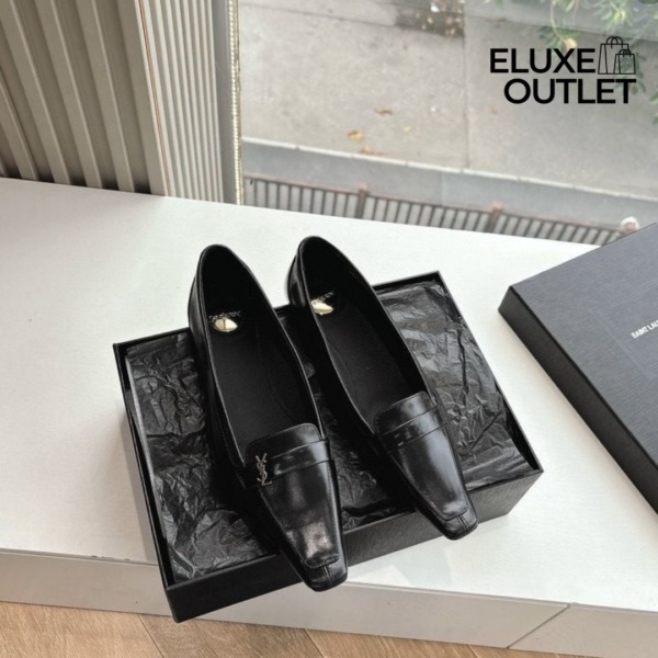Poppy Ballerinas aus glattem Leder