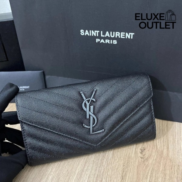 Cassandre matelassierte große Klappenbrieftasche aus Grain de Poudre Leder 19cm