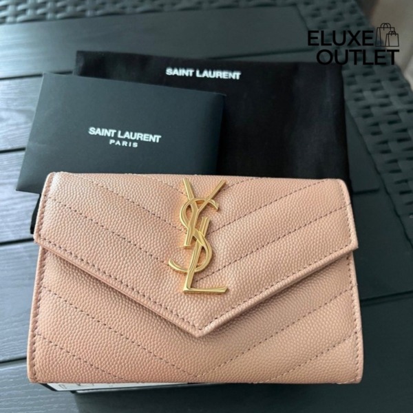 Cassandre Matelassé kompakte Tri-Fold-Geldbörse aus Lammleder 12.5cm