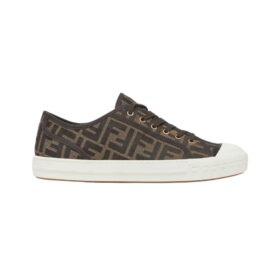 Niedrige Sneaker aus braunem Stoff mit FF-Muster