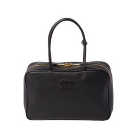 Leder Beau Schwarz 23cm