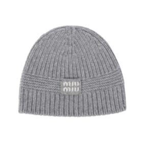 Strickmütze Grau