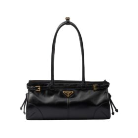 Bonnie mittelgroße Lederhandtasche 15.5cm
