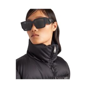 Gekürzte Daunenjacke Schwarz
