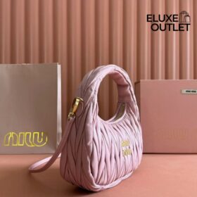 Alabasterrosa-Nappa-Leder-Hobo 20cm