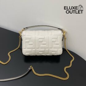 Weiße Nappaleder-Tasche mit FF-Muster 13cm