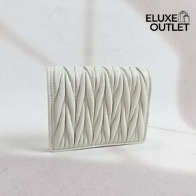 Kleines Matelassé-Nappa-Leder Weiß 11.2cm