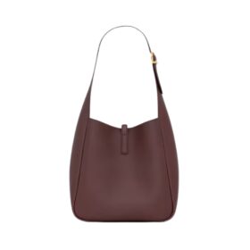 Le 5 à 7 Supple Small aus genarbtem Leder 23cm