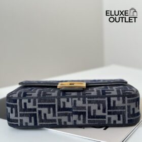 FF-Tasche aus dunkelblauer Chenille  15cm