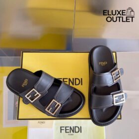 Schwarze Flip-Flops aus Leder