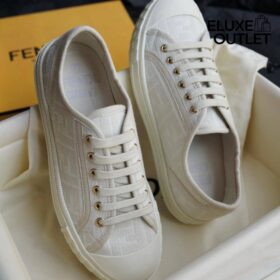 Low-Top-Sneaker aus weißem Stoff mit FF-Muster