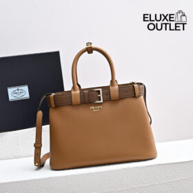 Buckle kleine Lederhandtasche Karamell 23cm