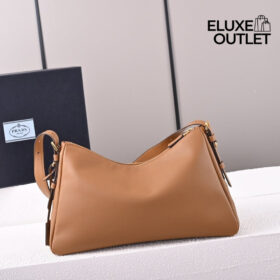 Aimée große Lederschultertasche Karamell 23cm