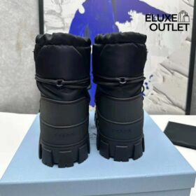 Après-Ski-Stiefel aus Re-Nylon-Gabardine