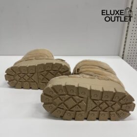 Après-Ski-Stiefel aus Shearling