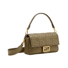 Ledertasche aus grünem Nappaleder 15cm