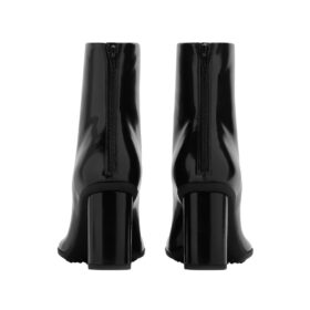 Schwarze Leder-Stiefeletten 7.5