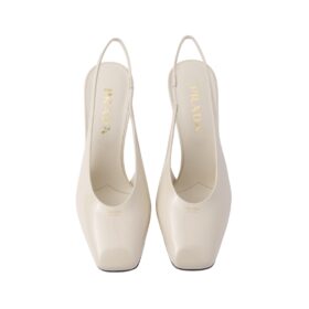Lackleder Slingback-Pumps Elfenbein 8.5cm