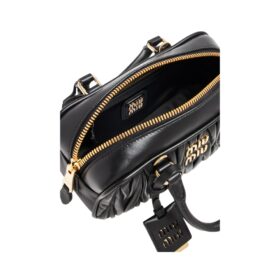 Schwarz Matelassé-Leder 22cm