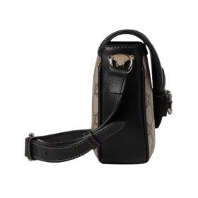 Weiche Mini-Schultertasche aus braunem Leder 20cm