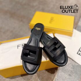 Flip-Flops aus schwarzem Leder