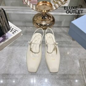 Lackleder Slingback-Ballerinas Elfenbein 1.5cm