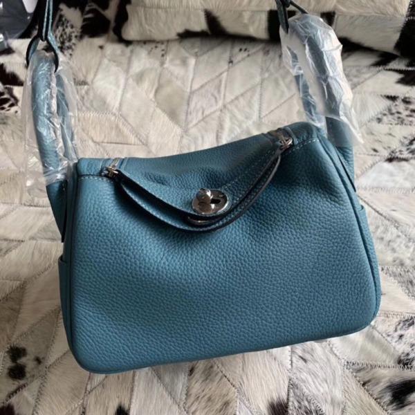 Lindy Blau 20 cm
