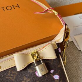 LV x TM Pochette Accessoires 20 cm