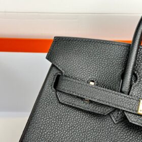 Epsom 25 Schwarz