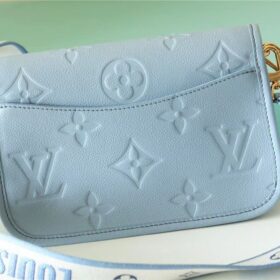 Diane Handtasche Hellblau 24 cm
