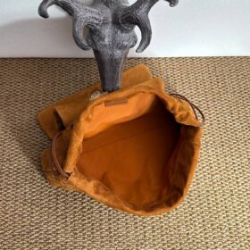 Giorno Intrecciato Wildleder-Schultertasche 33 cm