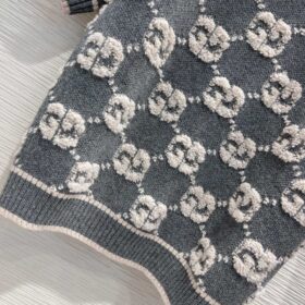 T-Shirt Jacquard Grau