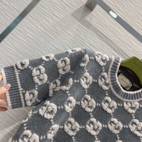 T-Shirt Jacquard Grau