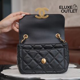 Flap Schwarz 19 cm