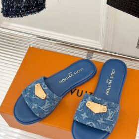 Lily Flat Mule Blau