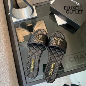 Gestepptes Leder & Kette Schwarz