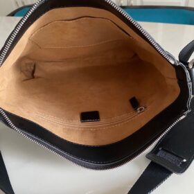 Schwarzes Signature-G-Leder