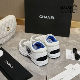 Sneakers Weiß/Silber/Neonblau