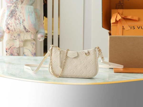 Easy Pouch On Cream 19cm