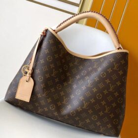 Again Monogram Canvass 30 cm