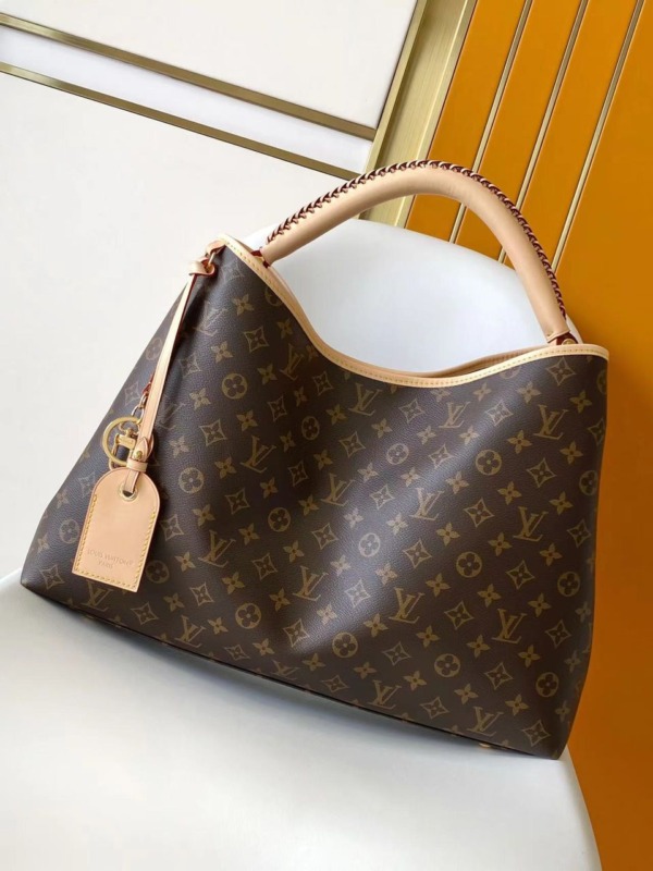 Again Monogram Canvass 30 cm